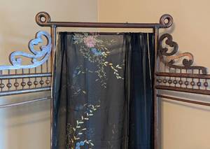 lot 31 image: Antique Wood Privacy Screen