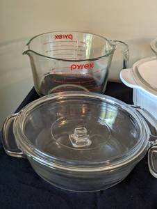 lot 203 image: Assorted Glass Baking Dishes