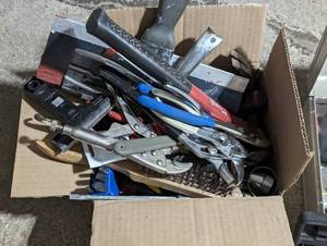 lot 248 image: Assorted Hand and Power Tools