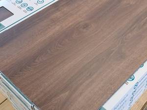 lot 278 image: Lot of (20 Boxes) Pergo Defense Rare Penny Oak Flooring 7-count Total Coverage 348-sq.ft.