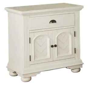 lot 114 image: Addison 1-Drawer Nightstand in White