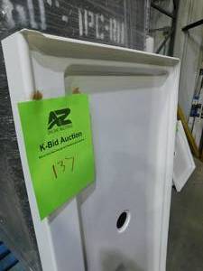 lot 137 image: Classic 500 60 in. L x 30 in. W Alcove Shower Pan Base with Center Drain in High Gloss White