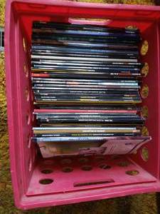 lot 44 image: Crate of CommemorativeSpecials Magazines - TimeLife & National Geographic
