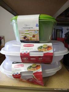 lot 116 image: NEW Sets Food Storage Containers