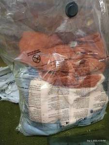 lot 206 image: Big Bag of New Towels