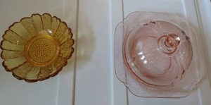 lot 314 image: Vintage Pink Glass Candy Dish & Yellow Bowl