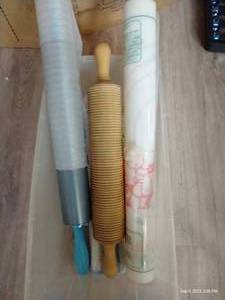 lot 320 image: Rolling Pins & Pastry Mats