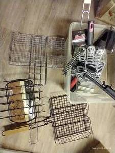lot 337 image: Grilling Lot