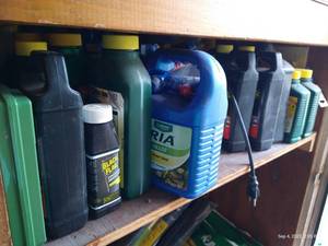 lot 292 image: Shelf of Insecticides, Weed Killers, Fogger, Fogger Spray & More