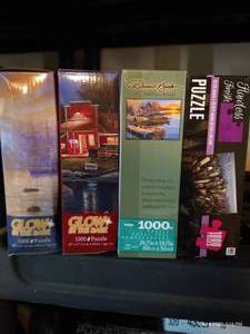 lot 296 image: 1000Pc Puzzle Lot
