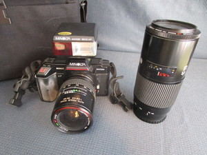 lot 11 image: Minolta 5000Maxxum 35mm camera, 28-...