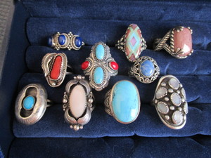 lot 31 image: Sterling rings with turquoise, Moth...