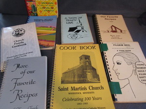 lot 85 image: Cook books Forest Lake, Almelund, ...