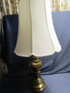lot 144 image: Brass table lamp, 3-way switch, 32...