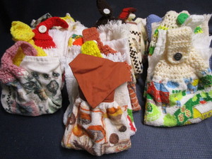 lot 191 image: Kitchen towels with crocheted hange...