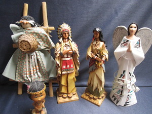 lot 244 image: Bobblehead 14-12H, Chief 13-12 ...
