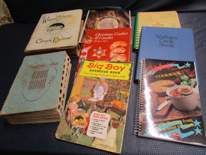 lot 329 image: Cook books Domestic Arts, Watkins ...