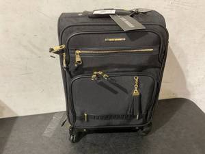 lot 468 image: Steve Madden 20 Inch Black Expandable Softside Carry on Suitcase with Spinner Wheels