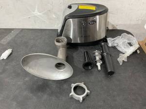 lot 483 image: AAOBOSI Heavy Duty 2200W Stainless Steel Meat MincerGrinder