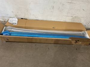 lot 113 image: Side Steps fit Running Board Nerf Bar for Hyundai Santa Fe
