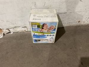 lot 138 image: Intex 10 x 30 ft. Easy Set Inflatable Pool