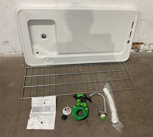 lot 534 image: Hupmad 37 Folding Fish Cleaning Table w Faucet & Sink