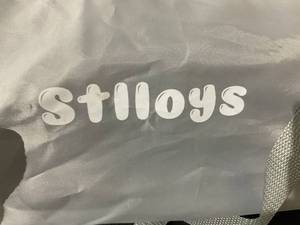 lot 537 image: Stlloys Large Gray Baby Playpen with 2 Doors and 4 Handles