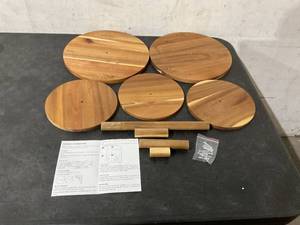 lot 663 image: HURZMORO 4-Tier Wooden CakeCupcake  Stand