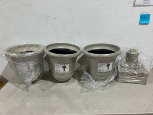 lot 575 image: Set of 3 - 16 inch Norwich Resin Urn Planter - Antique Zinc