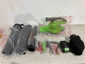 lot 578 image: Greenworks 40V Cordless Brushless Leaf Blower  Vacuum - Green