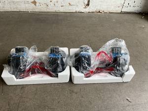 lot 24 image: Lifepro 5-25 lbs Adjustable 5-in-1 Dumbbell Set