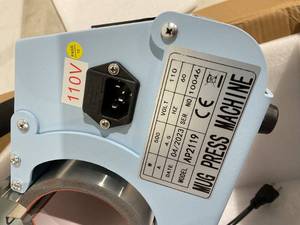 lot 602 image: 2030 OZ Tumbler Heat Press Machine
