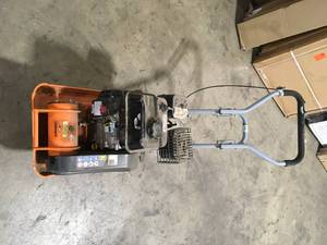 Yardmax 2500 lb. Compact ion Force Plate Compactor 6.5HP196cc Customer Returns See Pictures