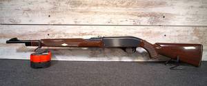 lot 6 image: Remington Nylon 66 .22 LR Rifle - Mohawk Brown