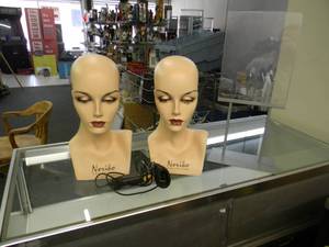 MANNEQUIN HEADS, INFO DISPLAY & SCANNER GUN - SEE PICTURES