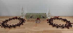lot 100 image: Assortment of Christmas Stained Glass 6 Votive Candle Holder, Red Rhinestone Wreaths, Clear Crystal Art Glass Christmas Tree, Etc. D