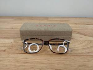 lot 71A image: New Esprit Eyeglasses with Display Lenses   L