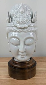 lot 58 image: Japanese Female Deity Buddha Head Bust Statue D