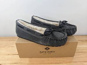 lot 90A image: Sperry Womens Reina Junior Trapper Slippers (Grey) - Size 10 N