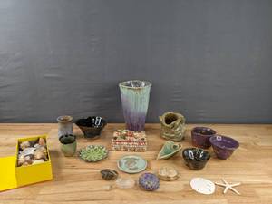 lot 216 image: Assorted Pottery and Shells D