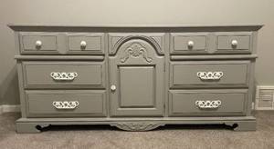 lot 14 image: Gorgeous Repurposed Kimball Distressed Grey Antique Dresser N