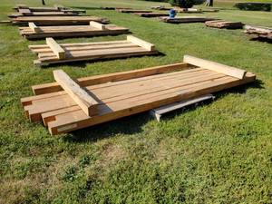 lot 1 image: (8) Rough Sawn 4 x 4 x 10 Pine Posts - Kiln Dried
