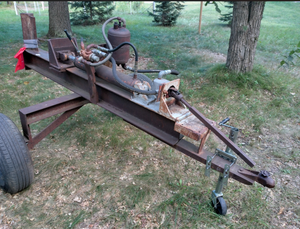 lot 1 image: THE IRON BEAST LOG SPLITTER