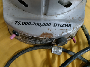lot 15 image: PROPANE HEATER - 75,000 BTU