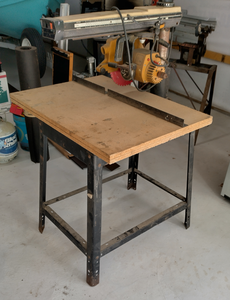 lot 28 image: DELTA 10 RADIAL ARM SAW