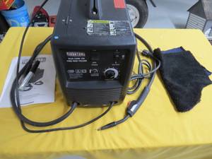 lot 9 image: IRONTON 125 FLUX CORE WELDER