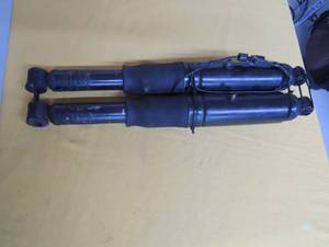 lot 10 image: AIR SHOCKS (PAIR)