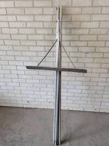 lot 31 image: 20 x 24 Snow Roof Rake - NO SHIPPING