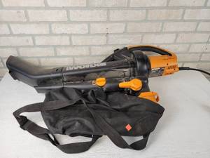 lot 76 image: WORX Model No. WG505 Electric Blower  Vacuum - Tested and Works - NO SHIPPING