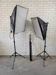 lot 86 image: Set of StudioPro Soft Box Photography Lights  Extra Stand - Tested and Work - NO SHIPPING